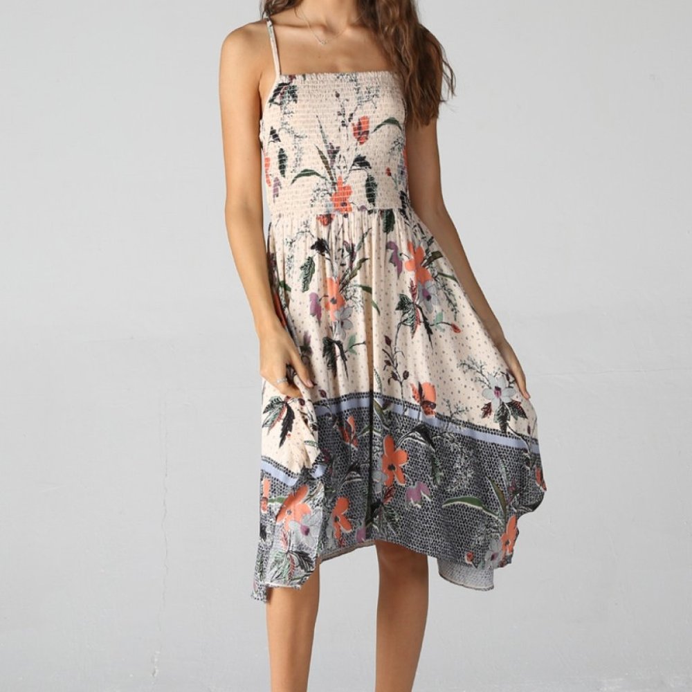 CREAM BOHO STYLE SMOCKED TOP DRESS - Picture 3 of 9